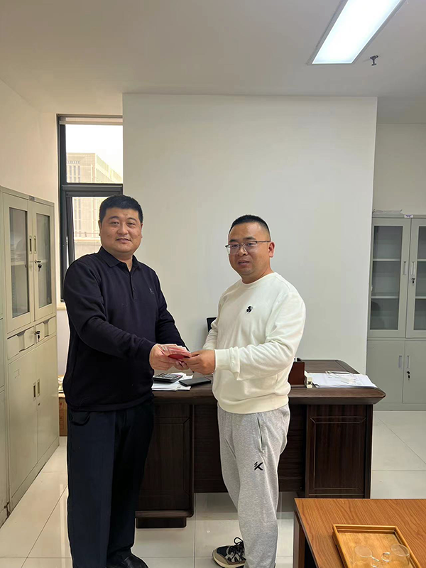 化工公司网站模板,化工公司网页模板,响应式模板,网站制作,网站建站